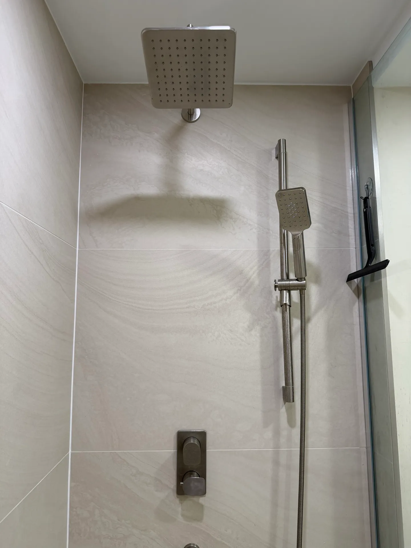 Downtown toronto harbour square condo renovation gallery 10