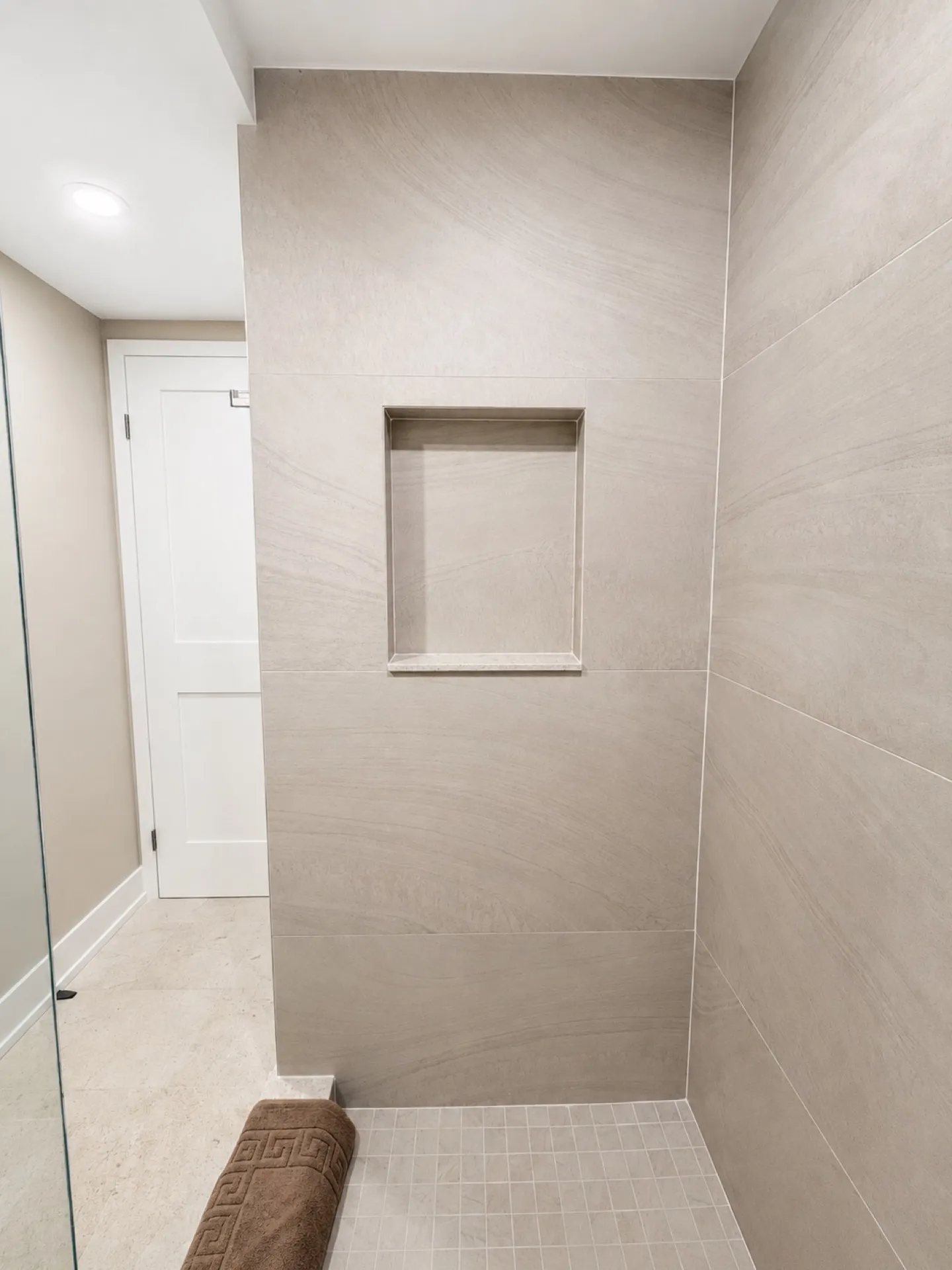 Downtown toronto harbour square condo renovation gallery 11