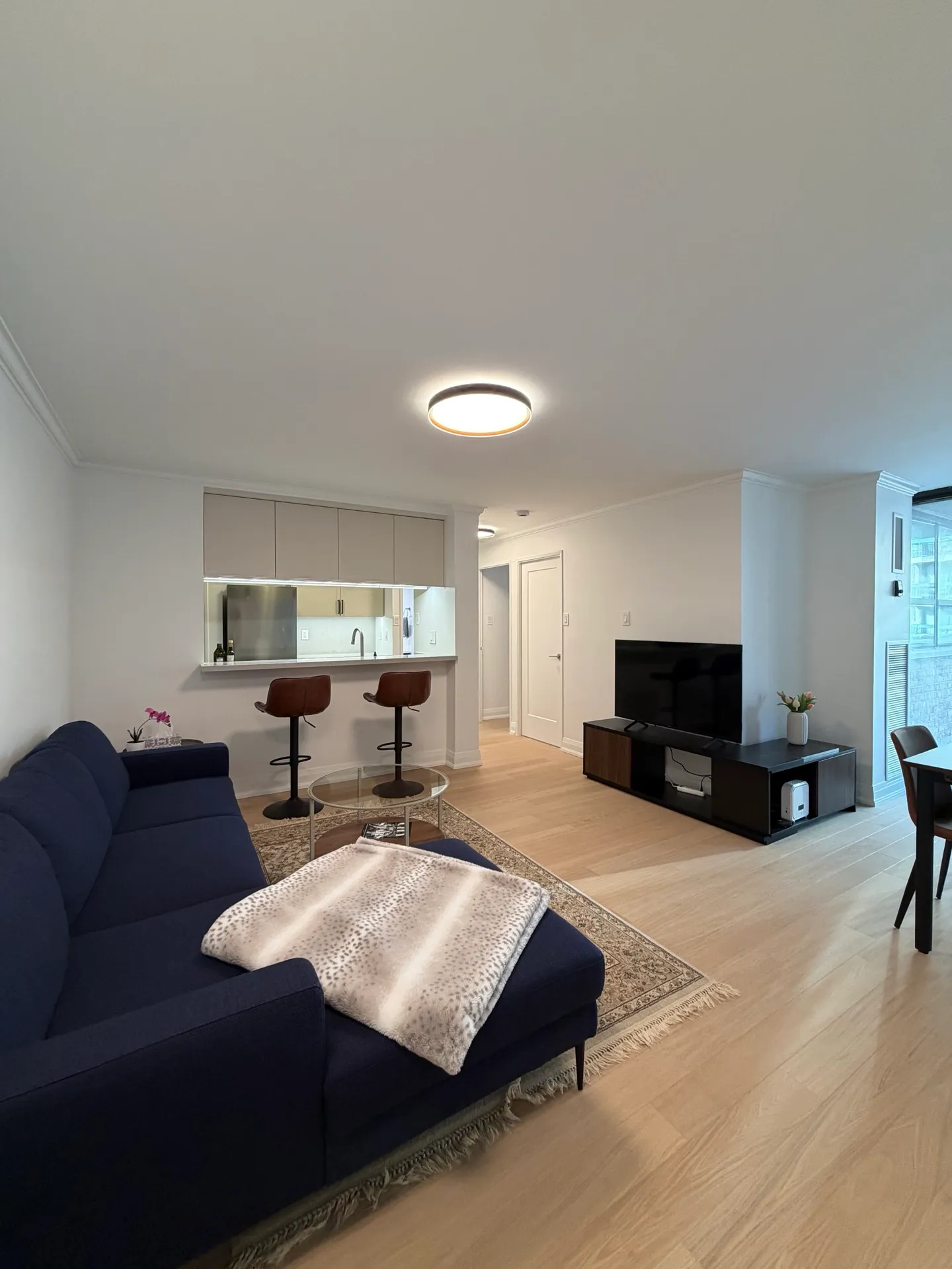 Downtown toronto scandinavian full condo renovation gallery 02