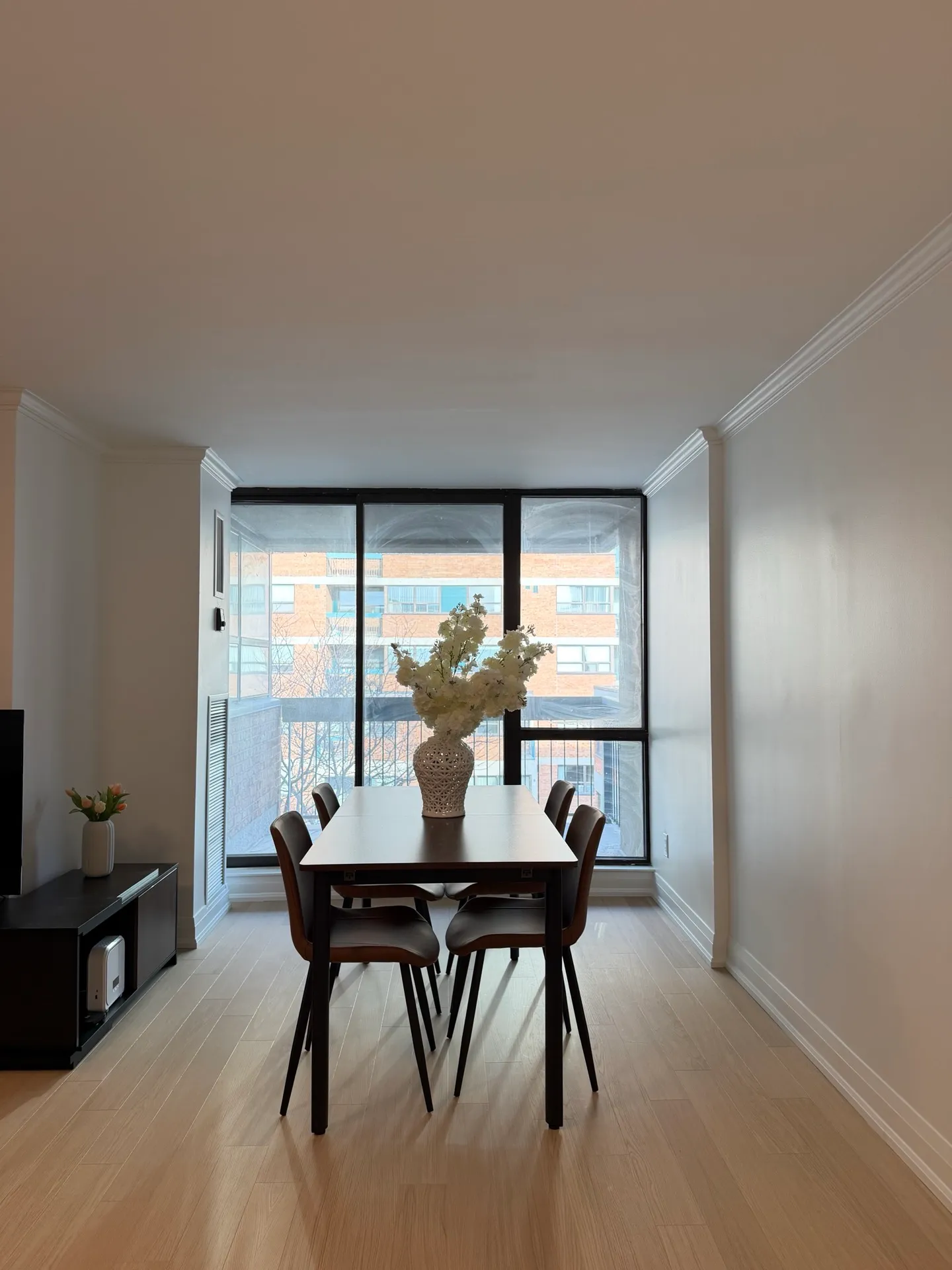 Downtown toronto scandinavian full condo renovation gallery 05