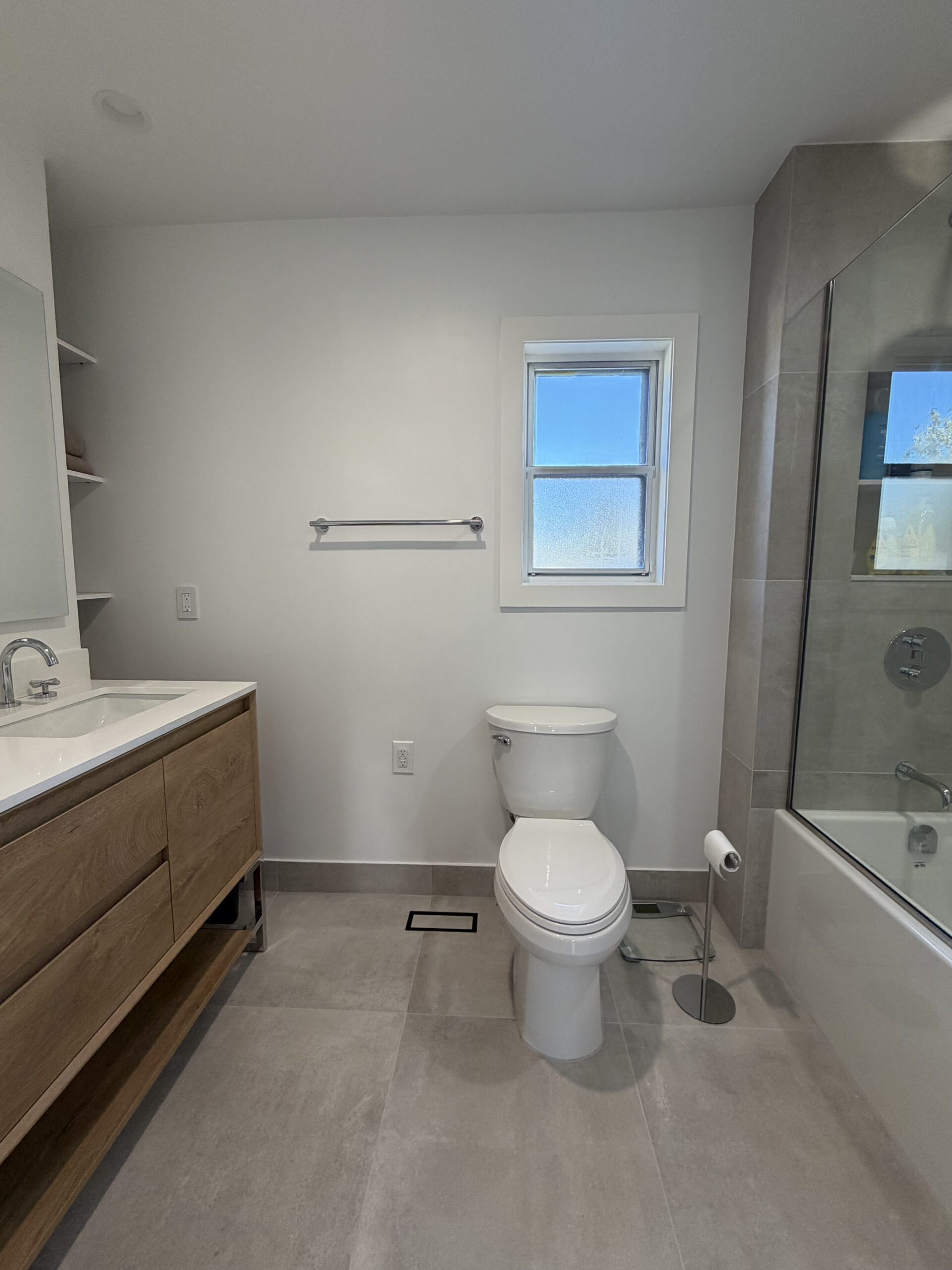 Etobicoke bathroom renovation minimalist bathroom layout