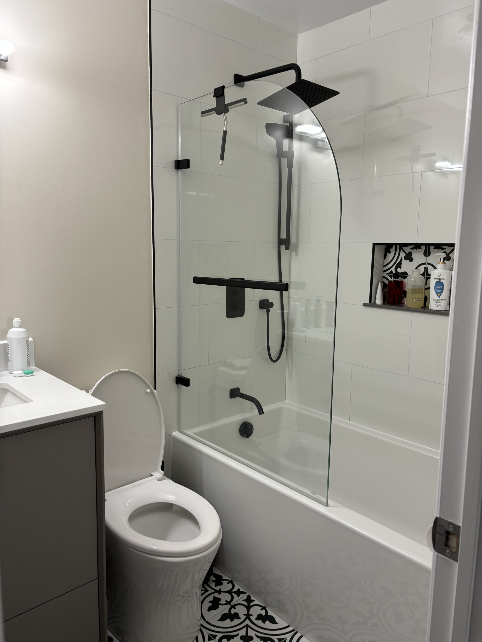 Bathroom renovation modern shower tub