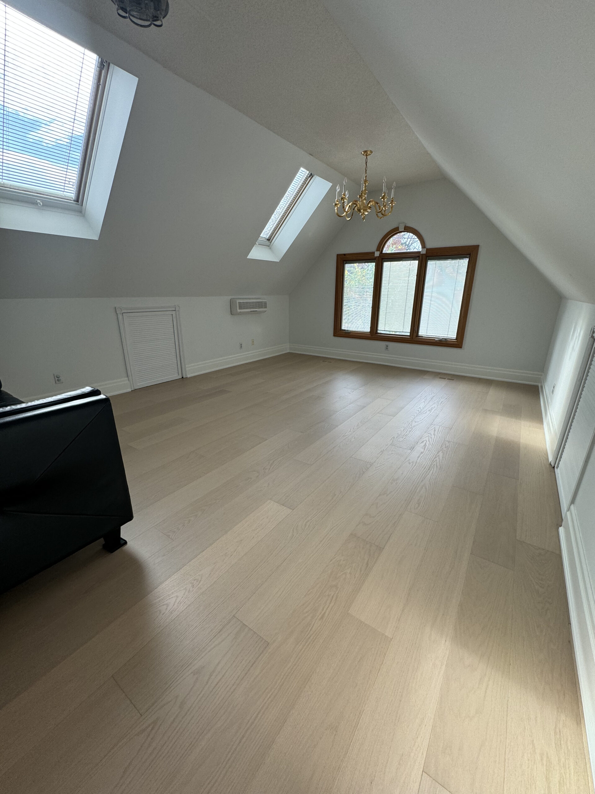 Etobicoke home remodeling bright loft space