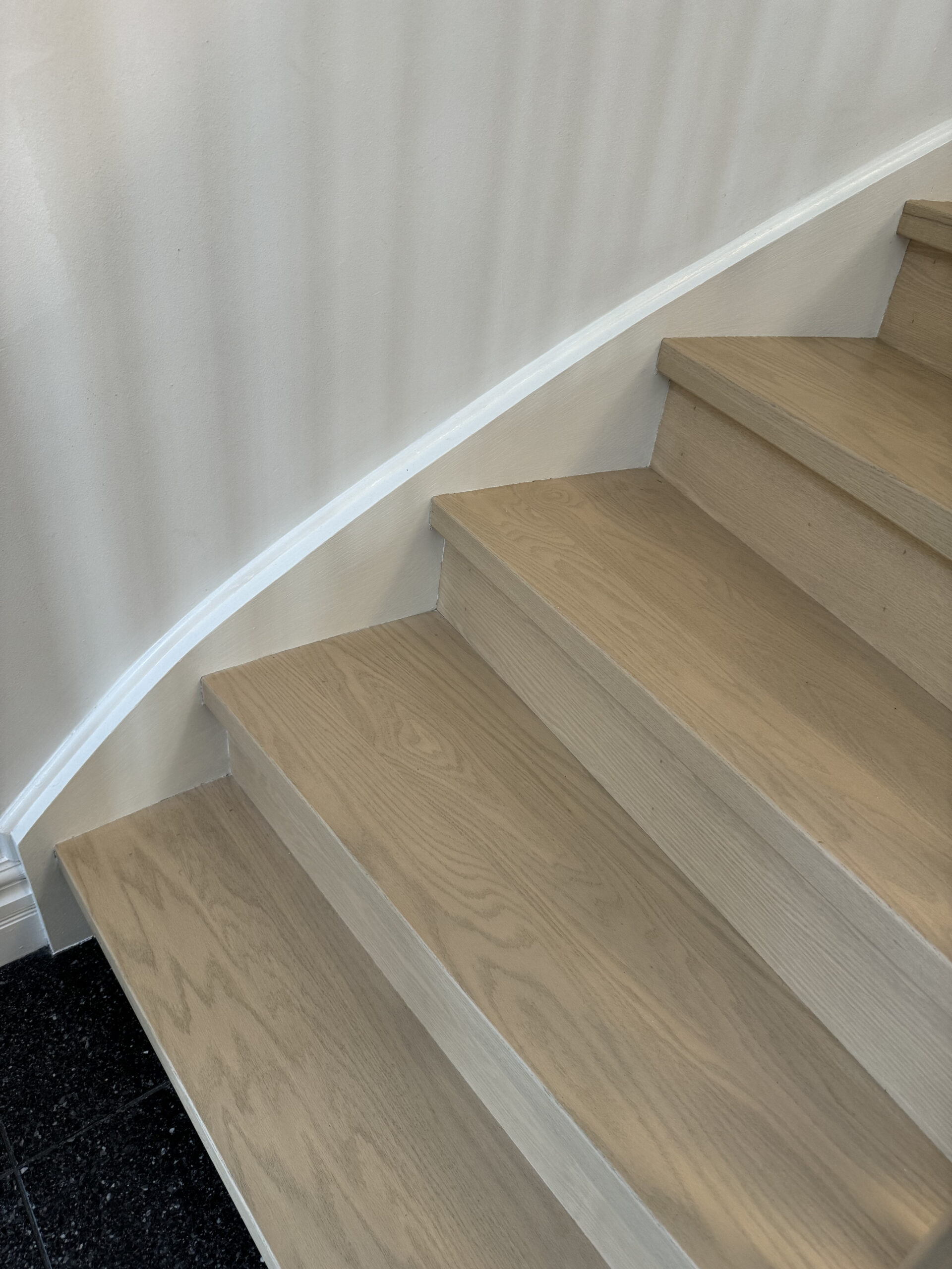 Etobicoke staircase steps remodel closeup