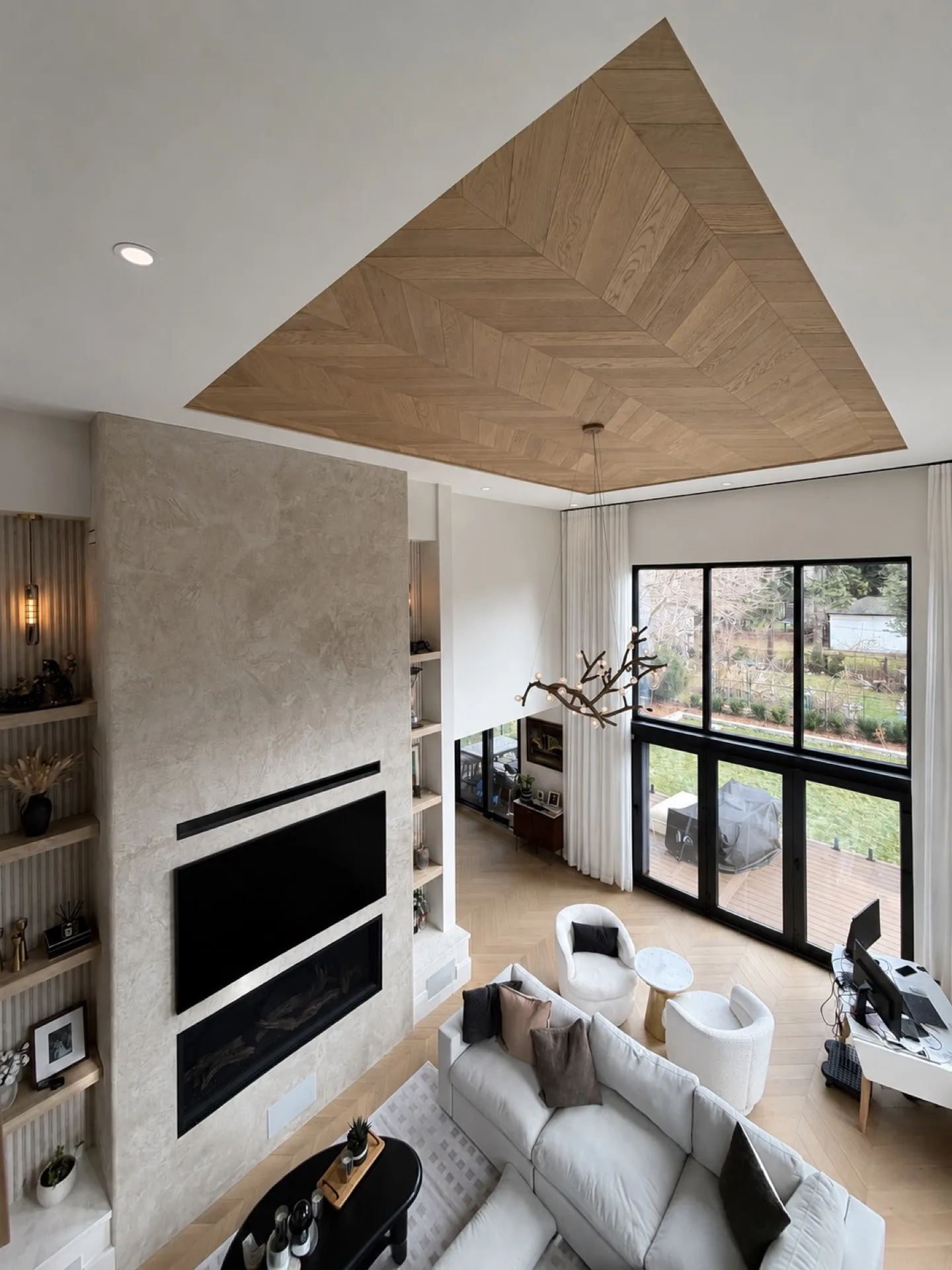 Gallery 09 — Lakefront Full House Renovation
