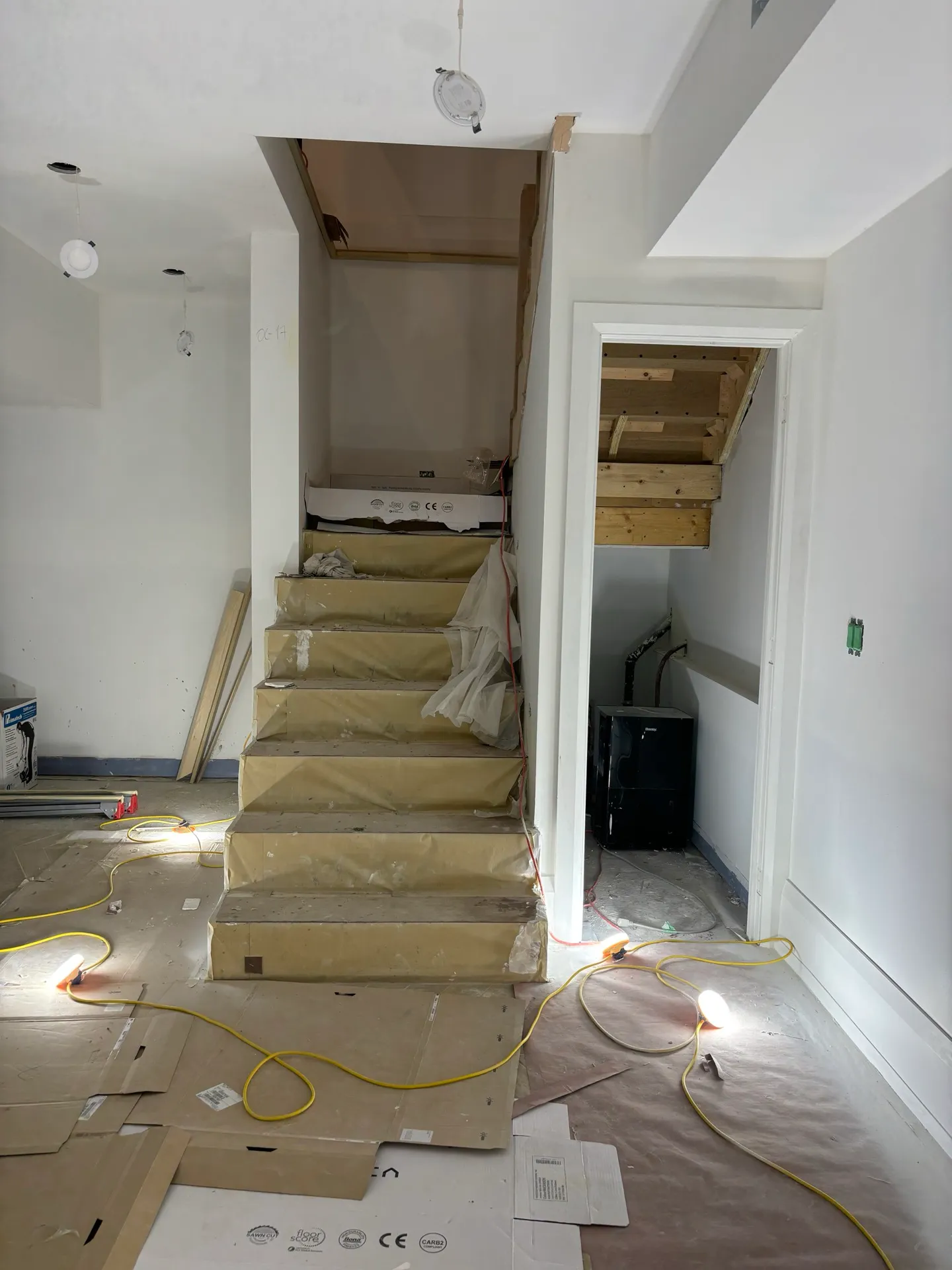 Gallery 31 — Lakefront Full House Renovation