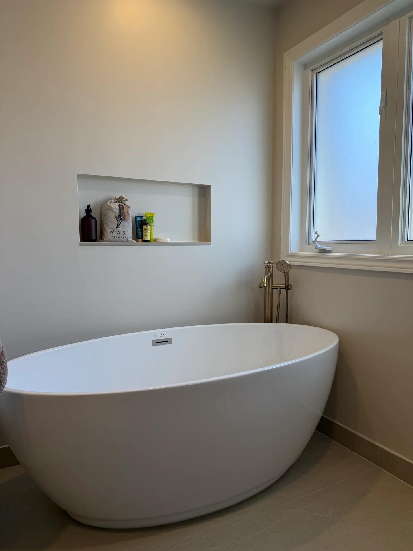 Mississauga four piece bathroom renovation gallery 07