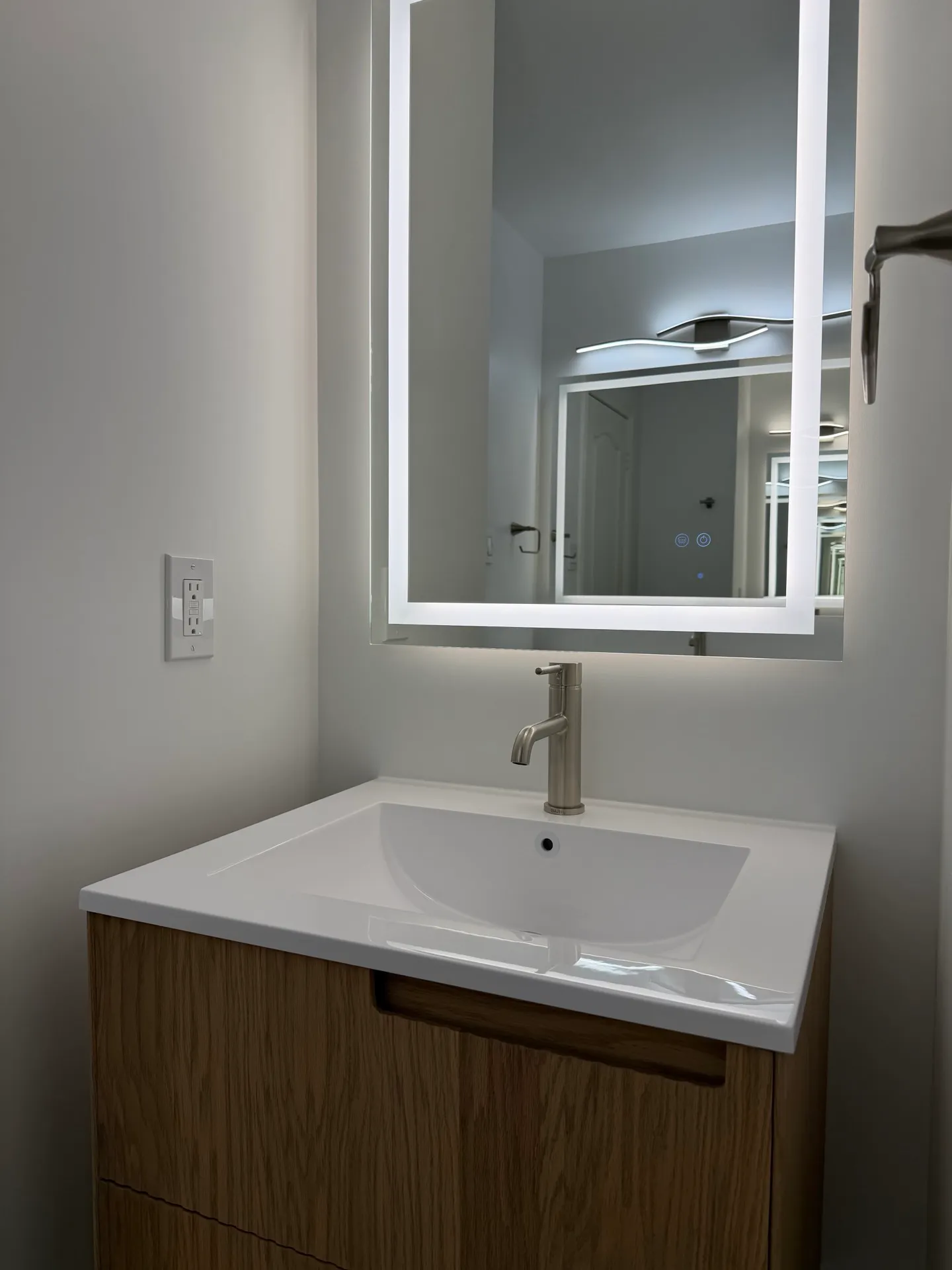 Mississauga three piece bathroom renovation gallery 09