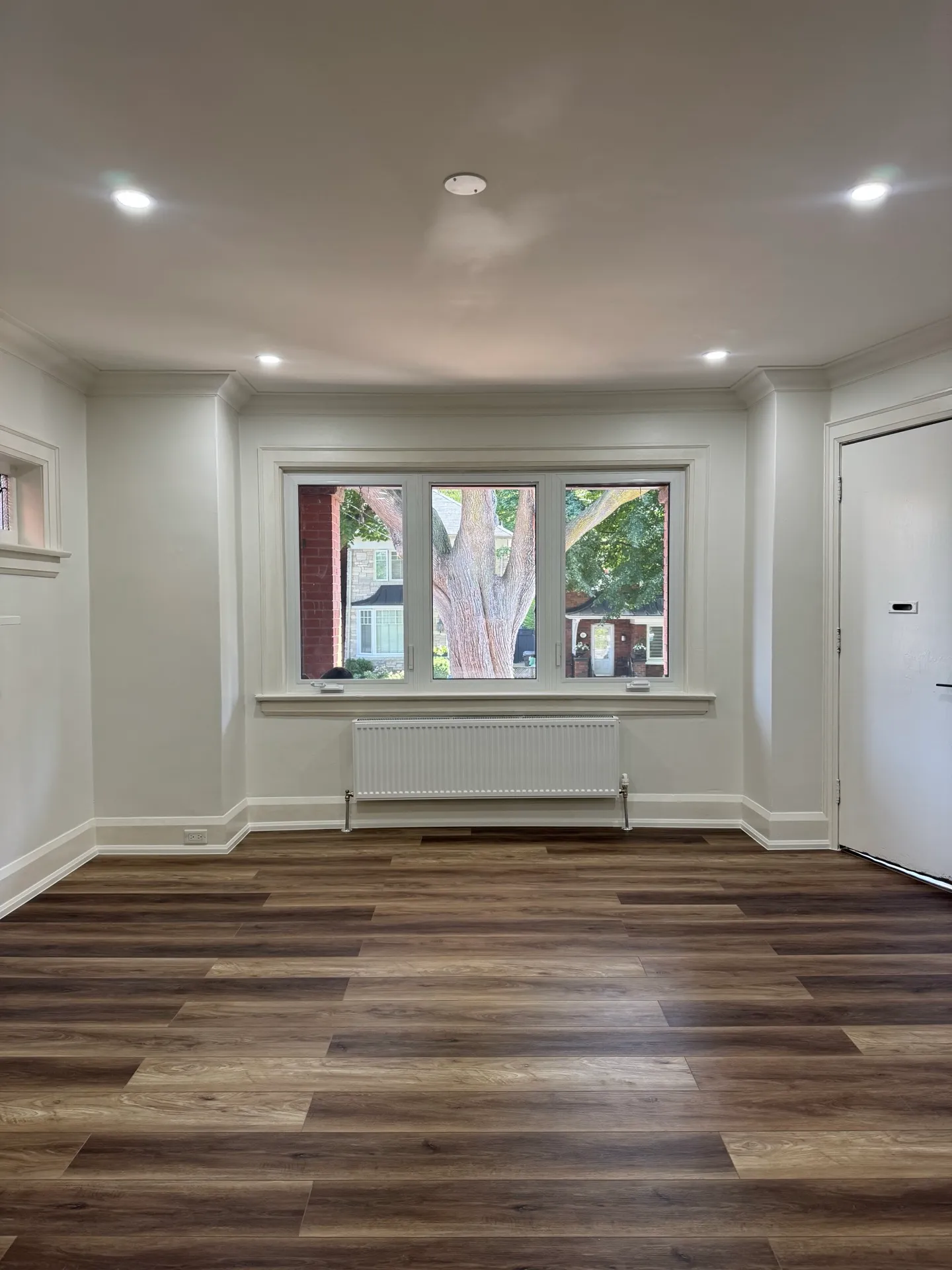 Toronto beaches full home renovation gallery 12