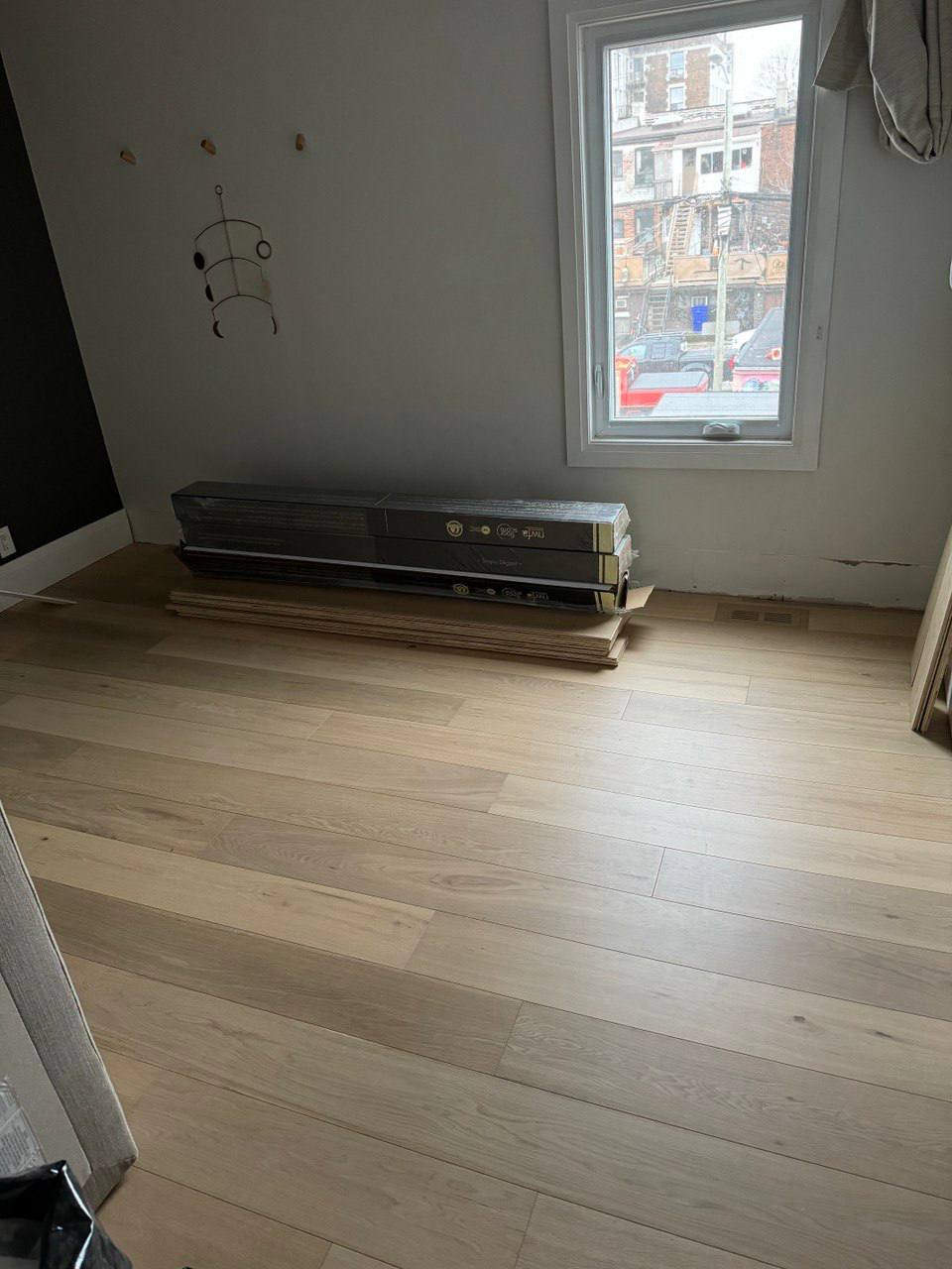 Full house renovation children room flooring